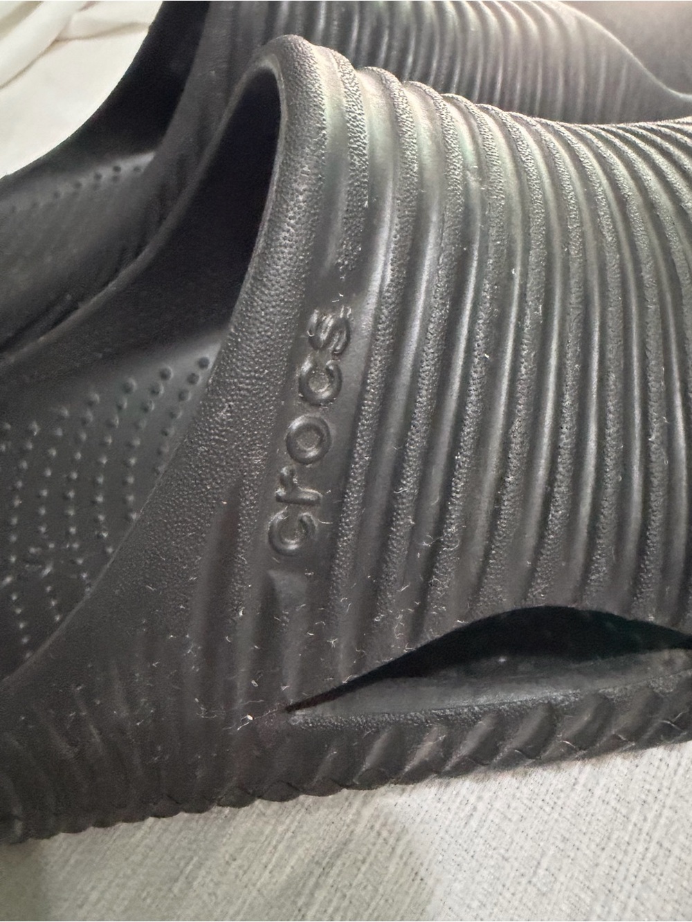 CROCS mellow tide recovery Men’s Black Ribbed Slide Sandals sz9 casual longwear - Picture 4 of 8